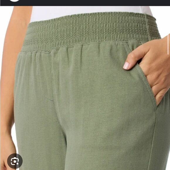 Briggs New York Sage Green Pants - Picture 2 of 4